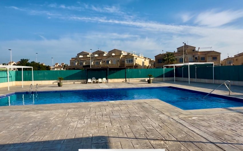 Resale - Townhouse -
Torrevieja - Torreta