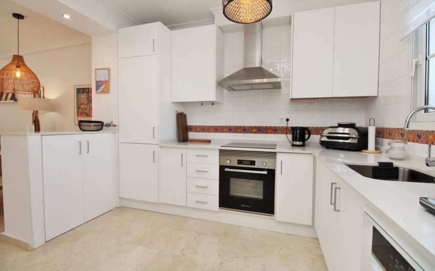 Resale - Townhouse -
Villamartín - Las Violetas