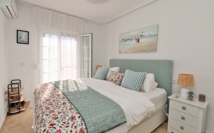 Resale - Townhouse -
Villamartín - Las Violetas