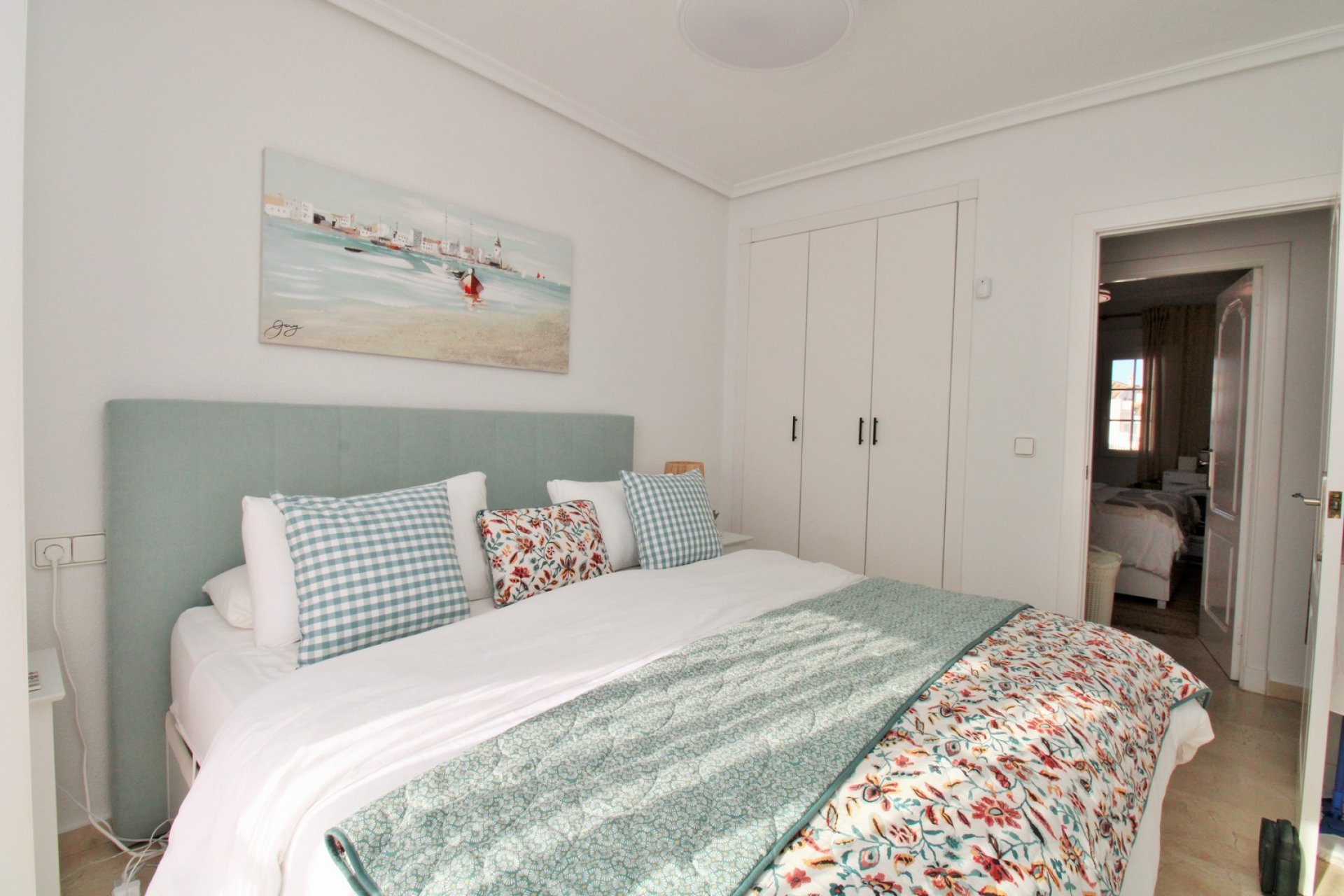 Resale - Townhouse -
Villamartín - Las Violetas