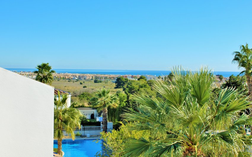 Resale - Townhouse -
Villamartín - Las Violetas