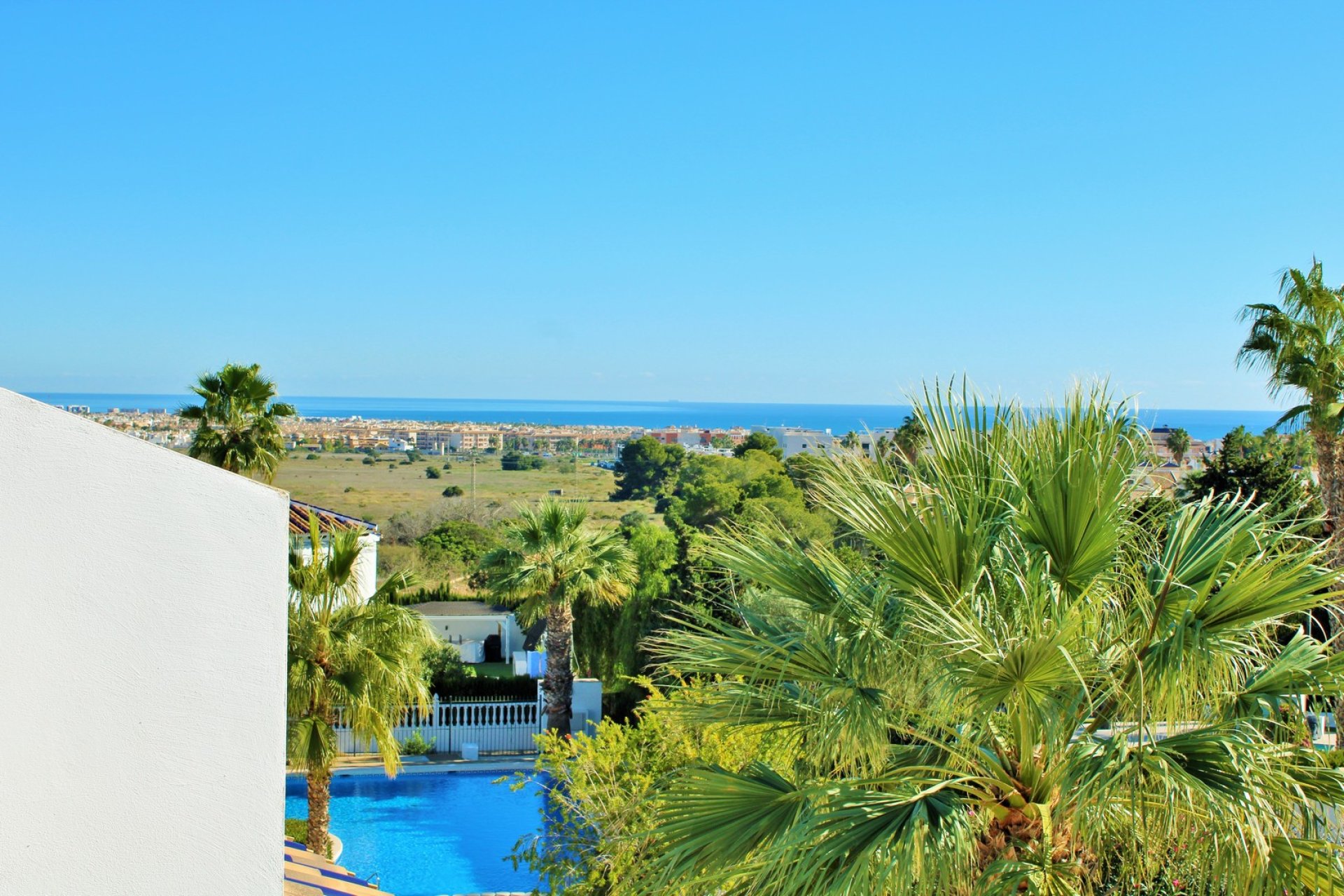 Resale - Townhouse -
Villamartín - Las Violetas