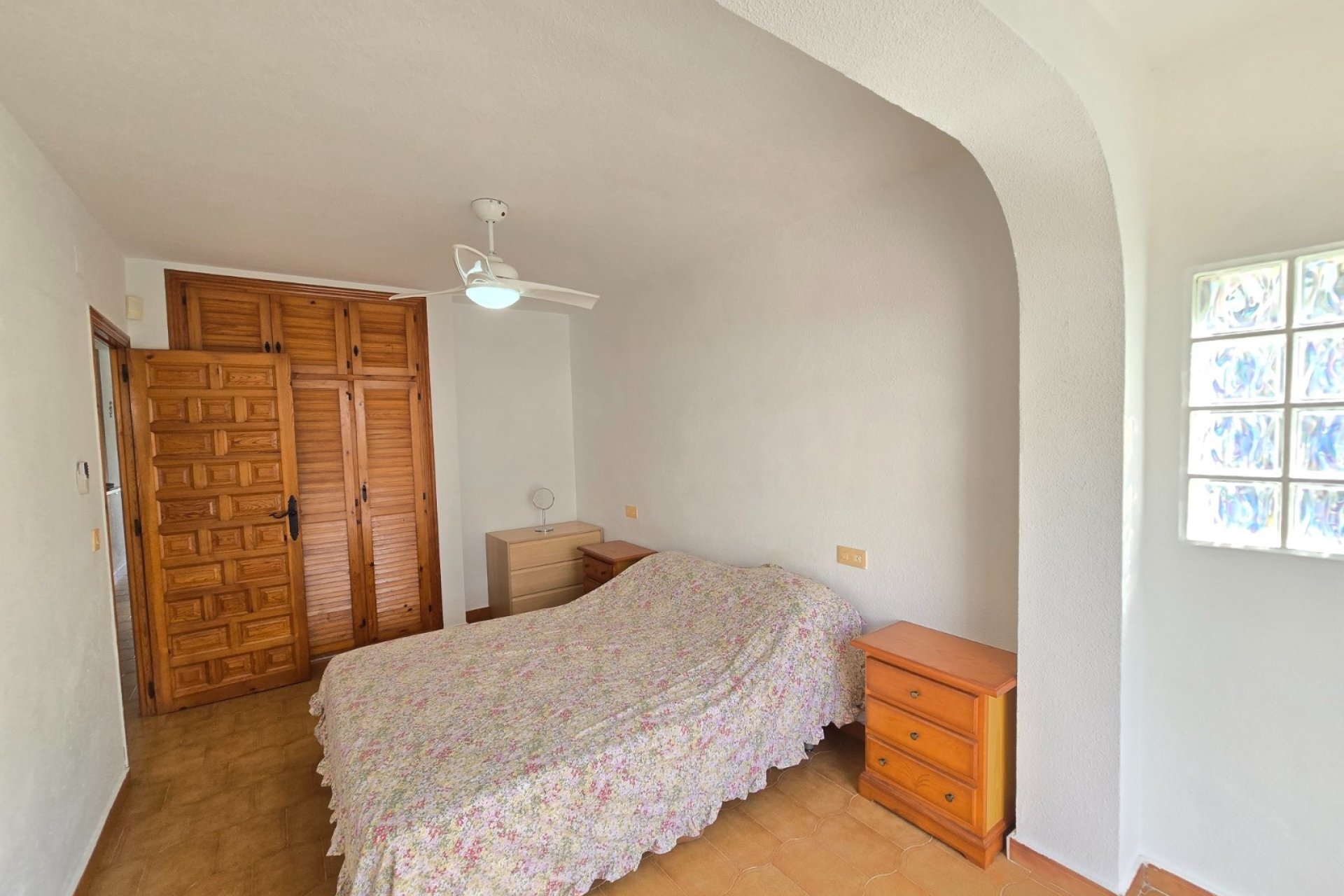 Resale - Townhouse * -
Villamartin * - Los Dolses *