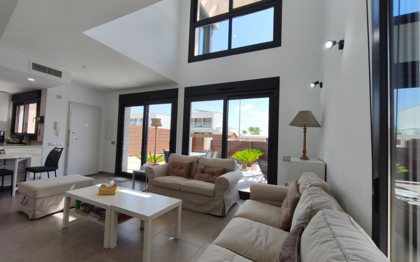 Resale - Townhouse -
Vistabella Golf - Vistabella