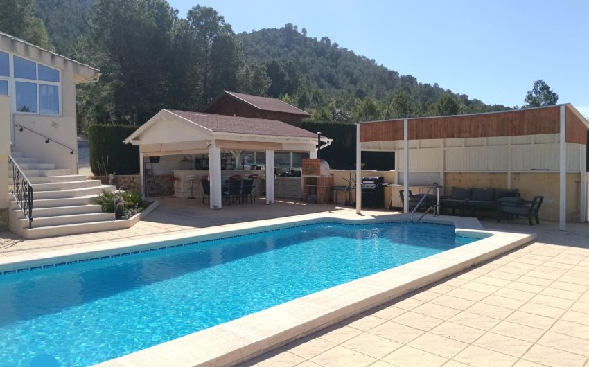 Resale - Villa -
Abanilla