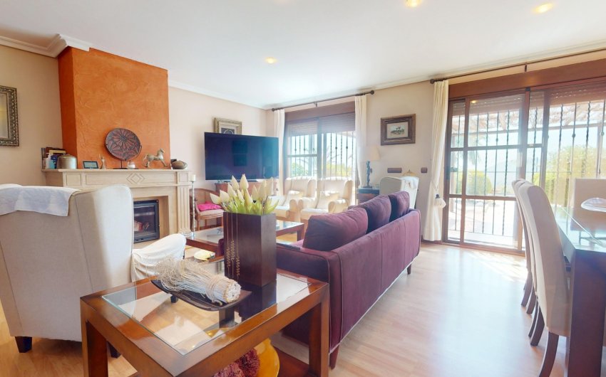 Resale - Villa -
Aguilas