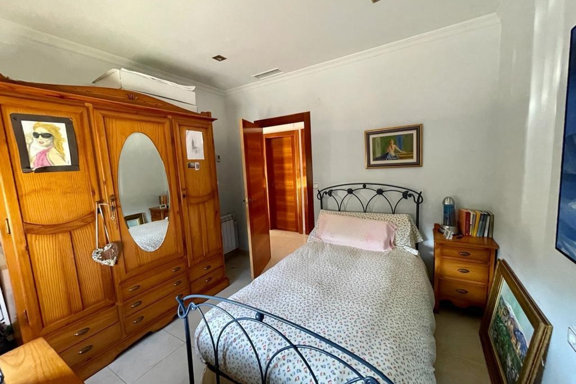 Resale - Villa -
Albatera - Inland