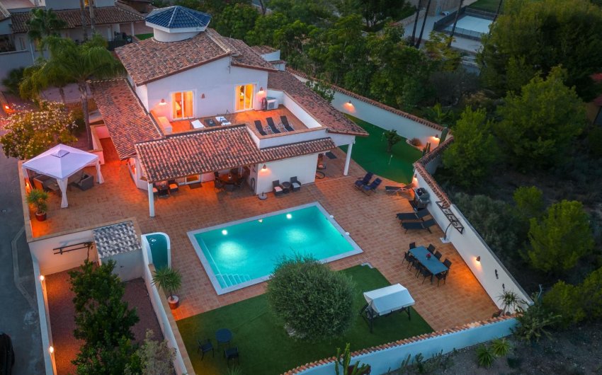 Resale - Villa -
Alfas del Pí