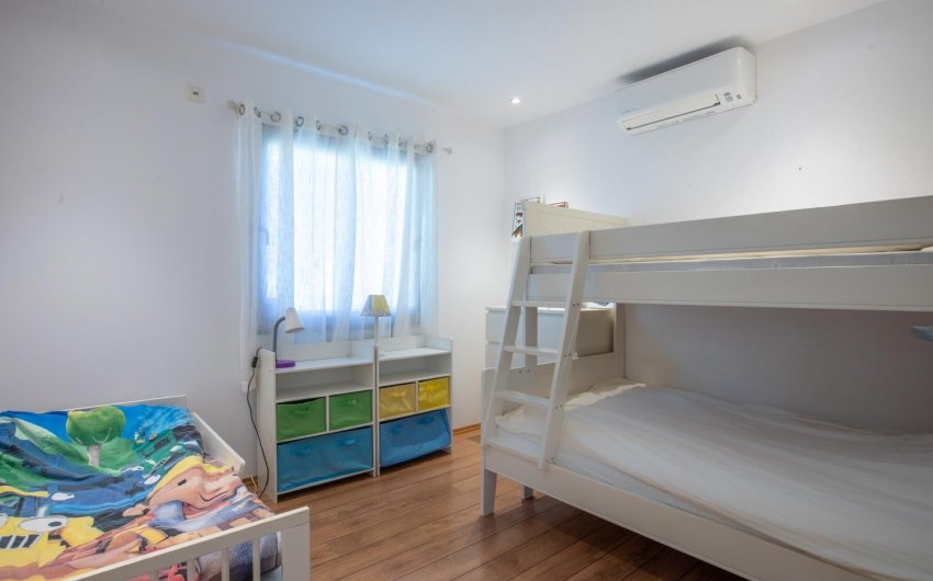 Resale - Villa -
Alfas del Pí