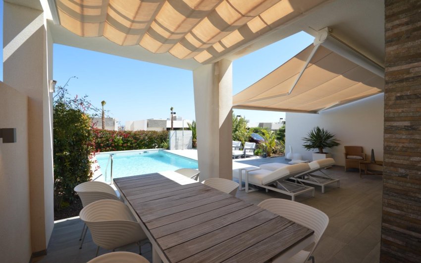 Resale - Villa -
Algorfa - Club de Golf La Finca