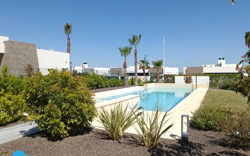 Resale - Villa -
Algorfa - Club de Golf La Finca
