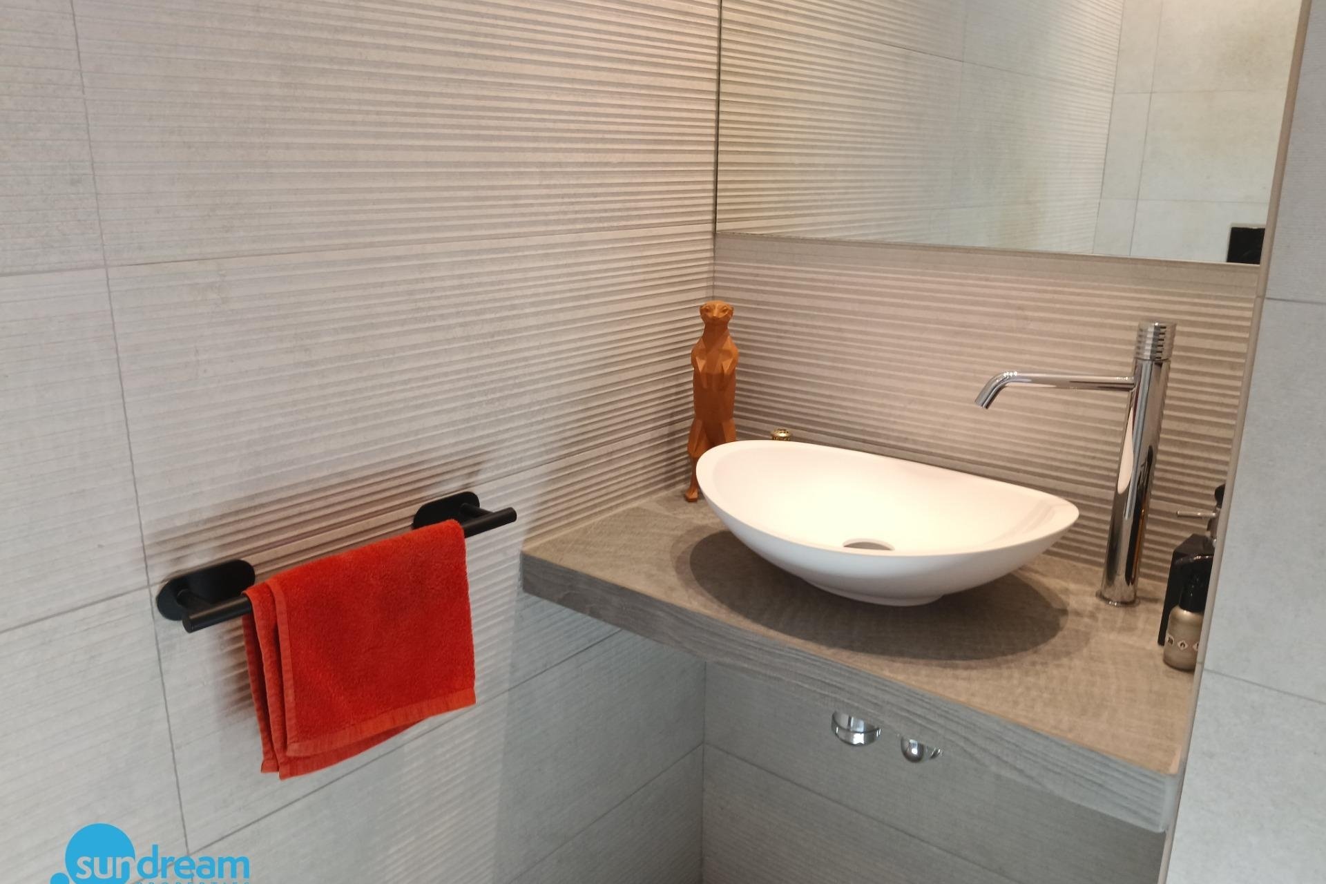 Resale - Villa -
Algorfa - Club de Golf La Finca