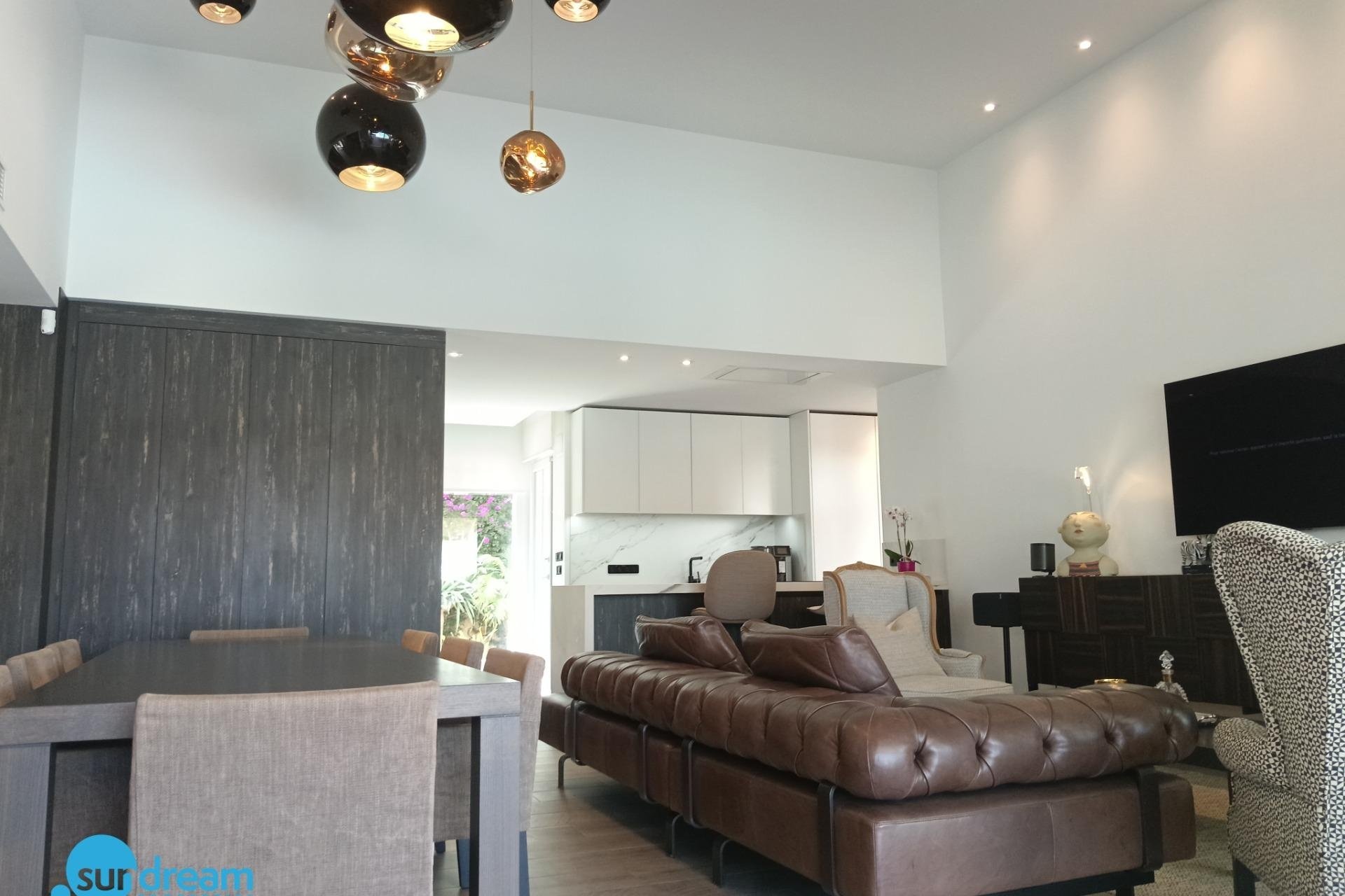 Resale - Villa -
Algorfa - Club de Golf La Finca