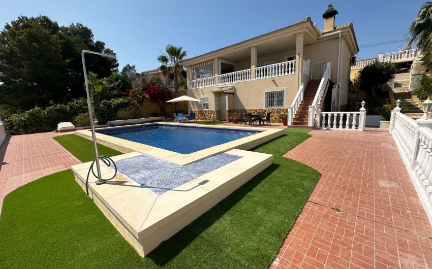 Resale - Villa -
Algorfa - Inland