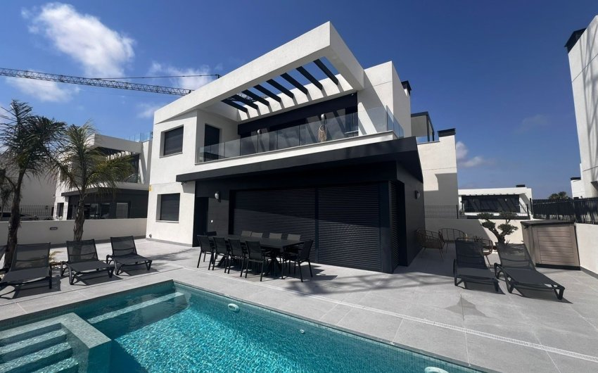Resale - Villa -
Algorfa - Inland
