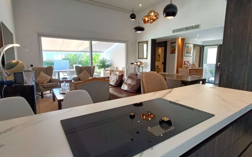Resale - Villa -
Algorfa - Inland