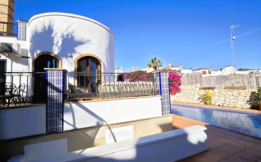 Resale - Villa -
Algorfa - Inland