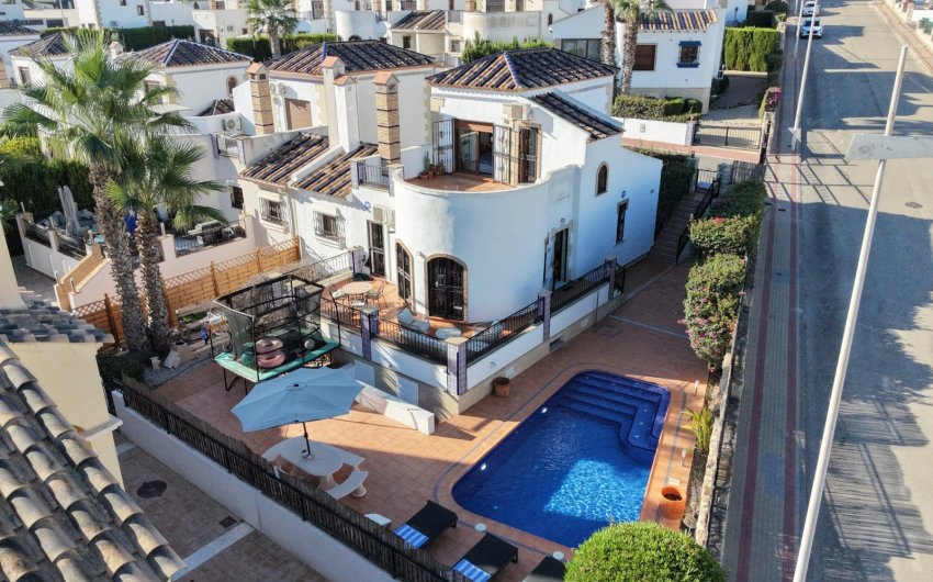 Resale - Villa -
Algorfa - Inland