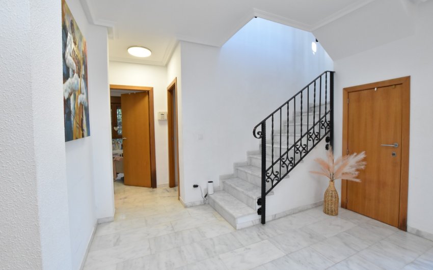 Resale - Villa -
Algorfa - Inland