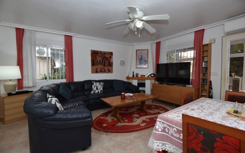 Resale - Villa -
Algorfa - Inland