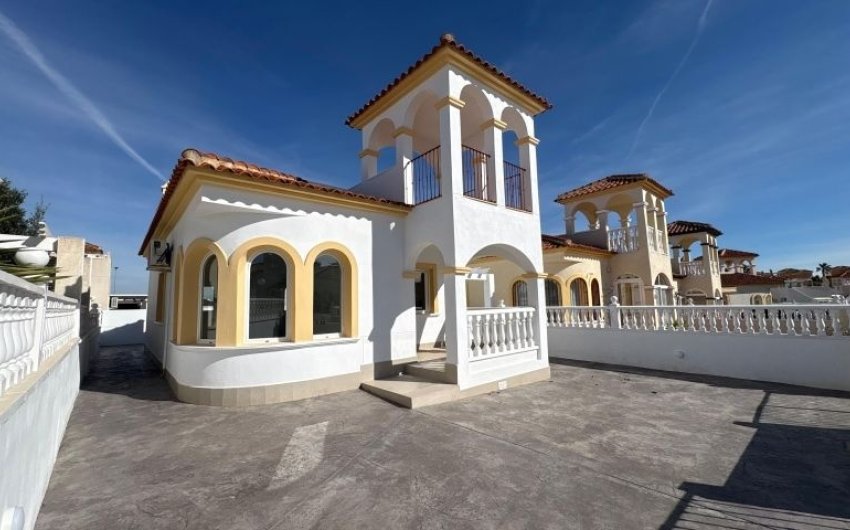 Resale - Villa -
Algorfa - Inland