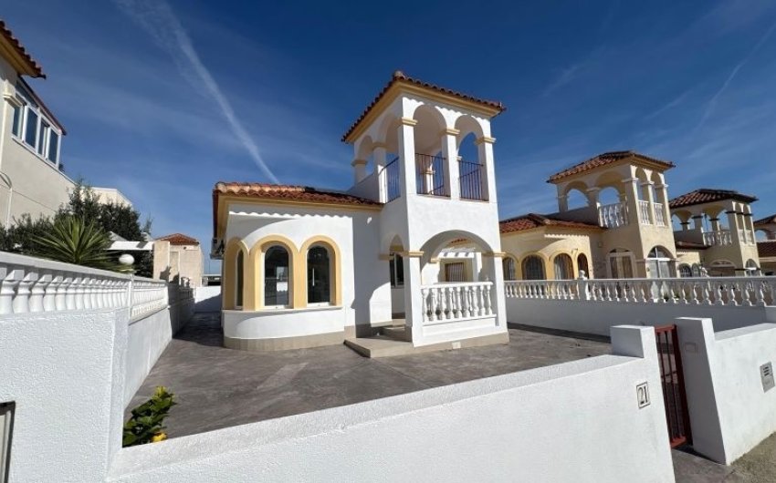 Resale - Villa -
Algorfa - Inland