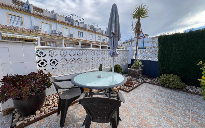 Resale - Villa -
Algorfa - Inland