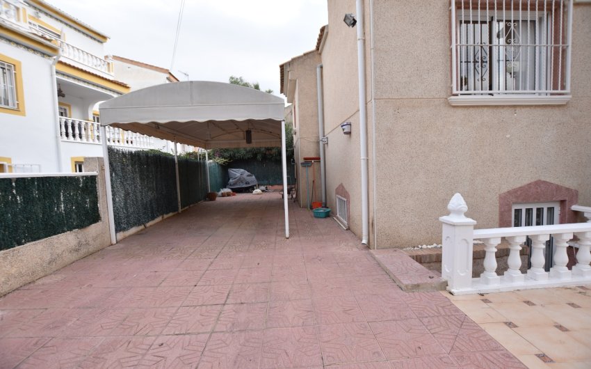 Resale - Villa -
Algorfa - Inland