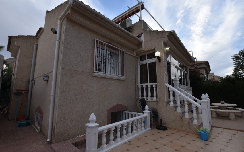 Resale - Villa -
Algorfa - Inland