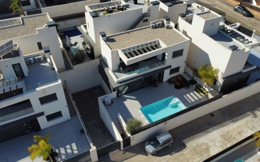 Resale - Villa -
Algorfa - Inland