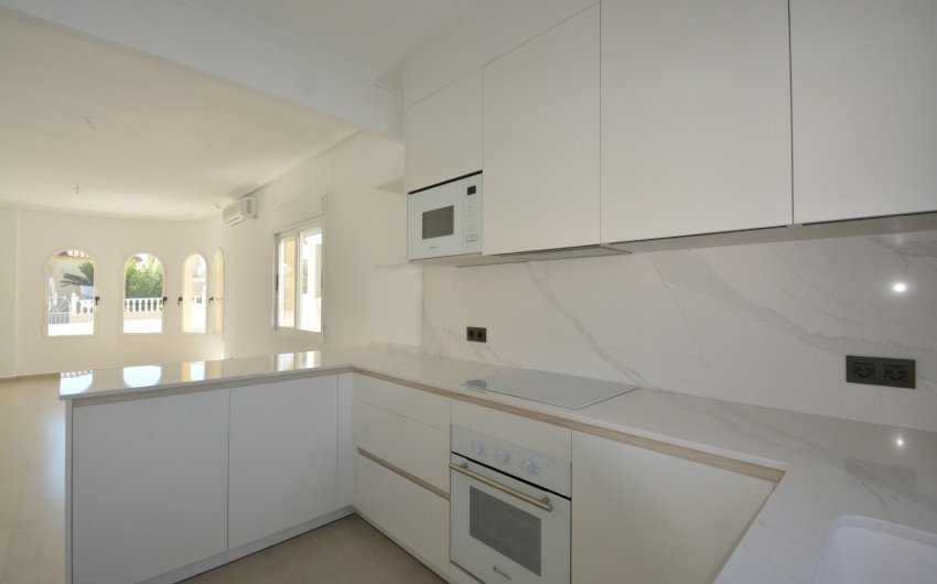 Resale - Villa -
Algorfa - Inland