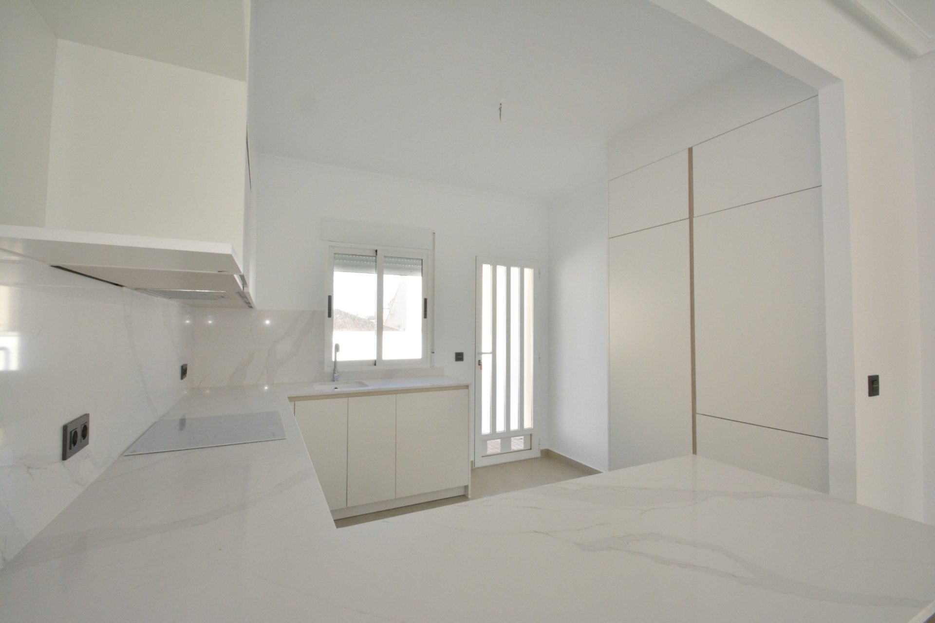 Resale - Villa -
Algorfa - Inland