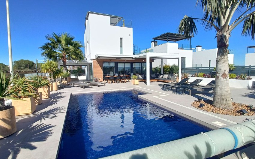 Resale - Villa -
Algorfa - Inland