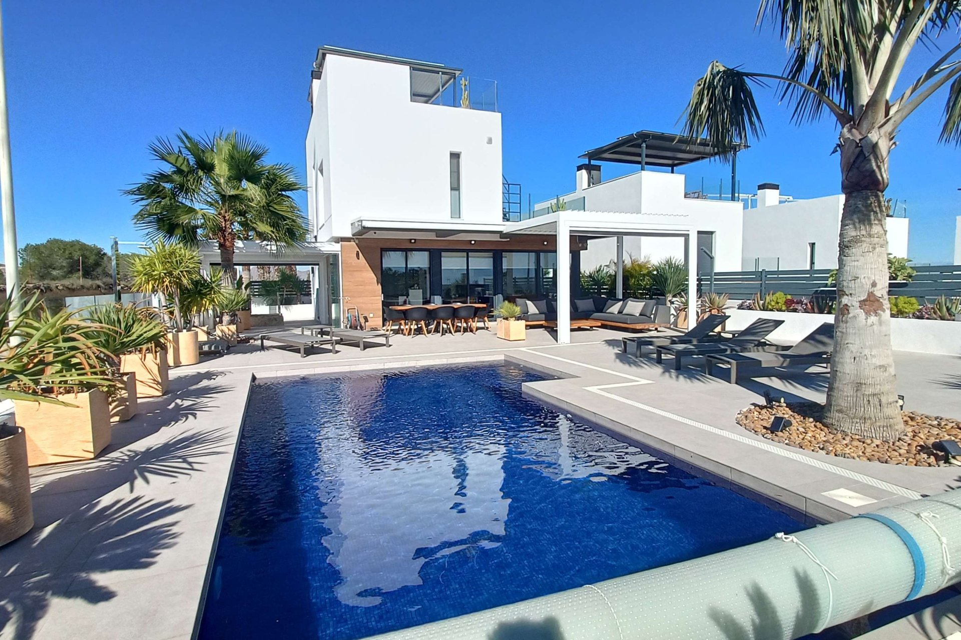 Resale - Villa -
Algorfa - Inland