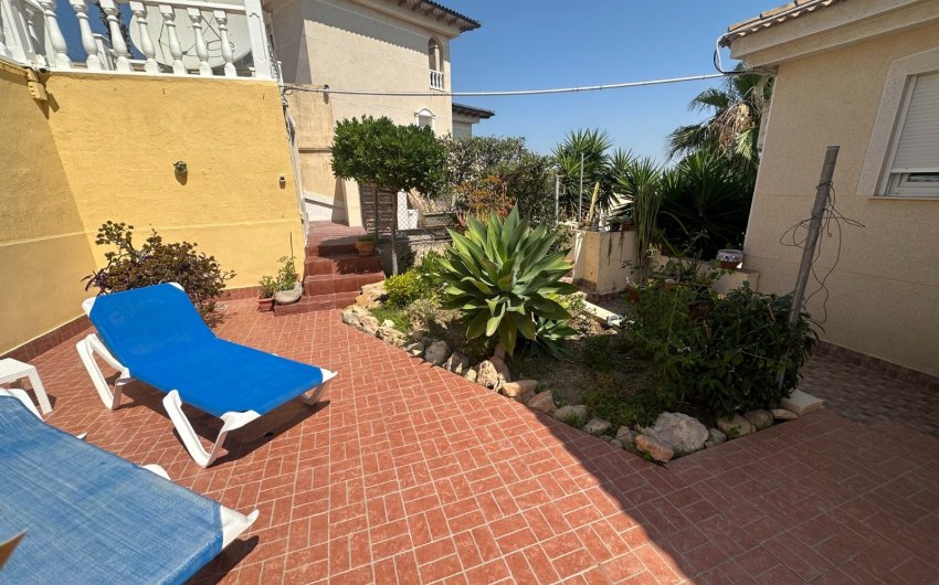 Resale - Villa -
Algorfa - Inland