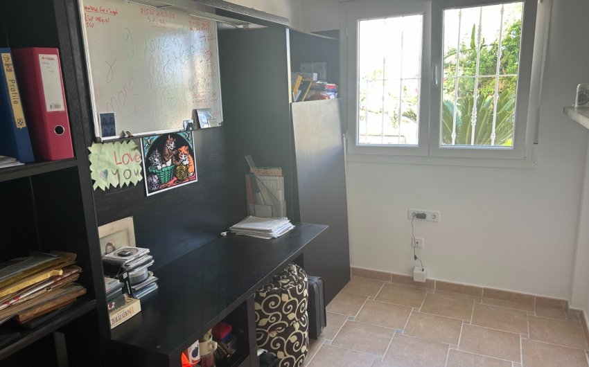 Resale - Villa -
Algorfa - Inland