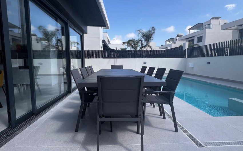 Resale - Villa -
Algorfa - Inland