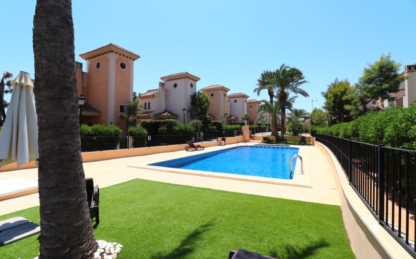 Resale - Villa -
Algorfa - La Finca Golf Resort