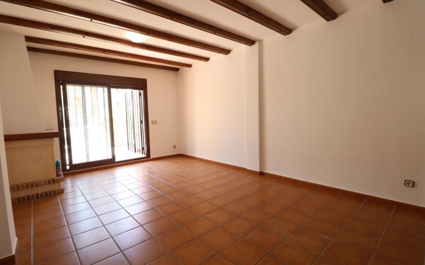 Resale - Villa -
Algorfa - La Finca Golf Resort