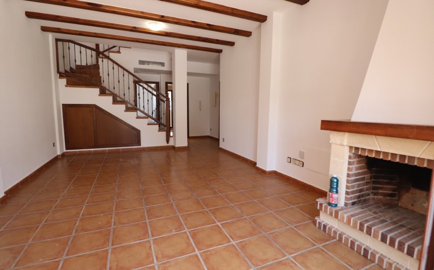 Resale - Villa -
Algorfa - La Finca Golf Resort