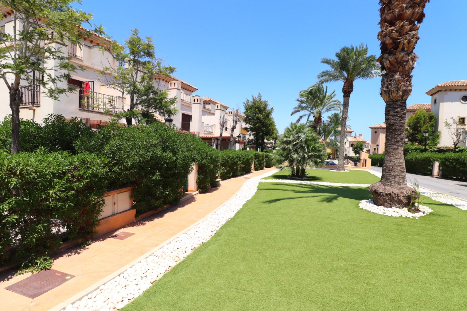 Resale - Villa -
Algorfa - La Finca Golf Resort