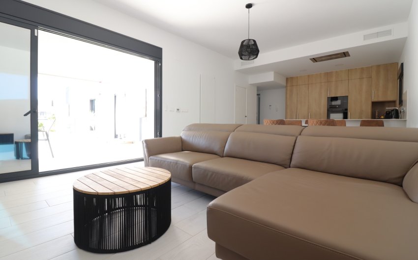 Resale - Villa -
Algorfa - La finca Golf