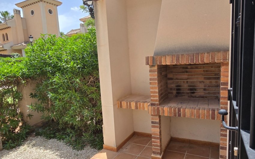 Resale - Villa -
Algorfa - La finca Golf