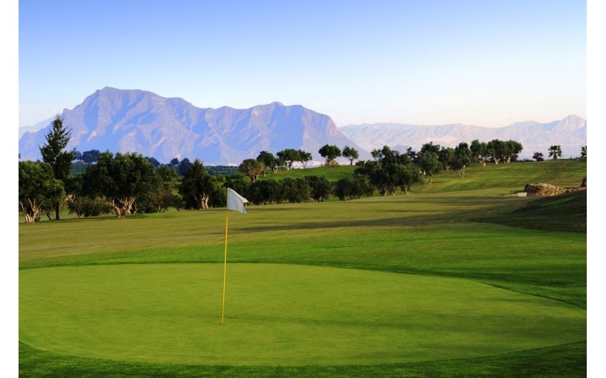 Resale - Villa -
Algorfa - La finca Golf