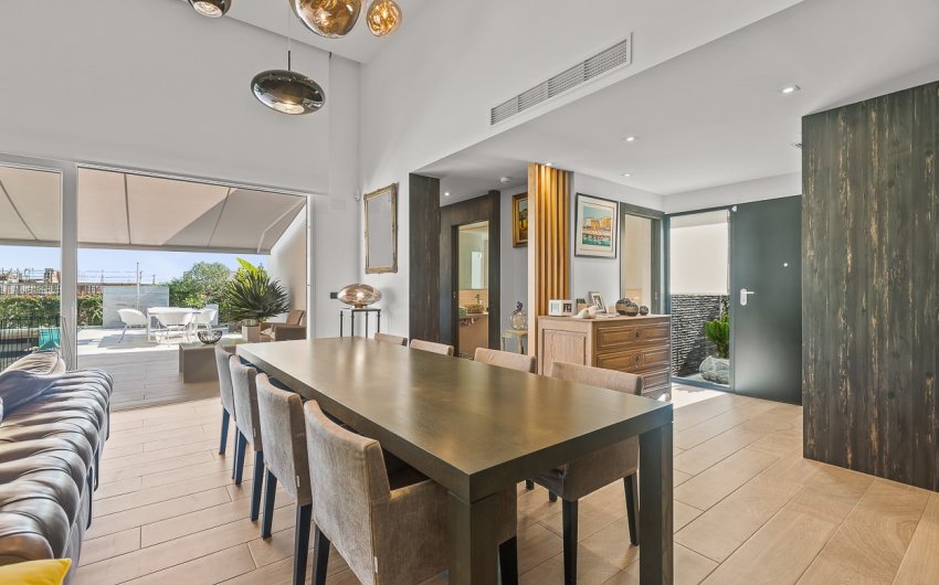 Resale - Villa -
Algorfa - La finca Golf