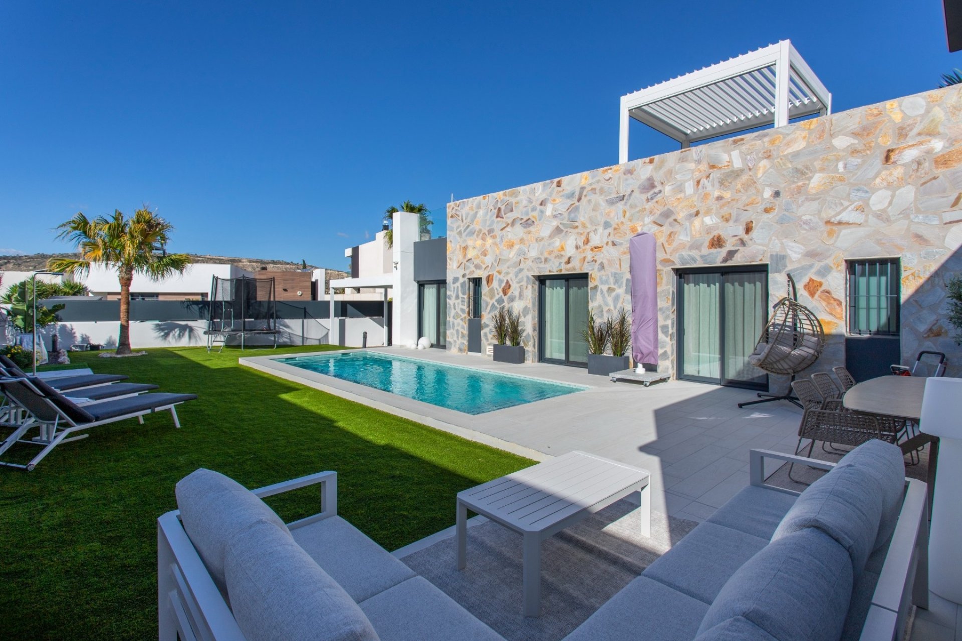 Resale - Villa -
Algorfa - La finca Golf