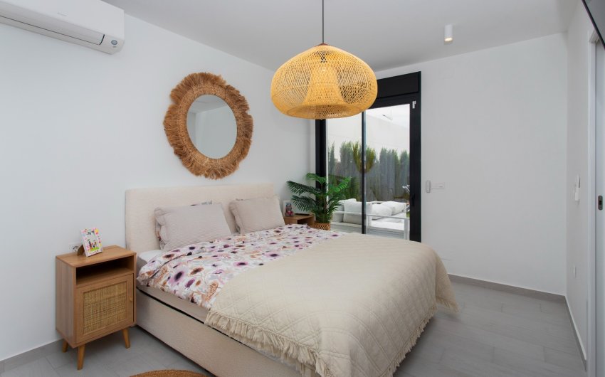 Resale - Villa -
Algorfa - La finca Golf