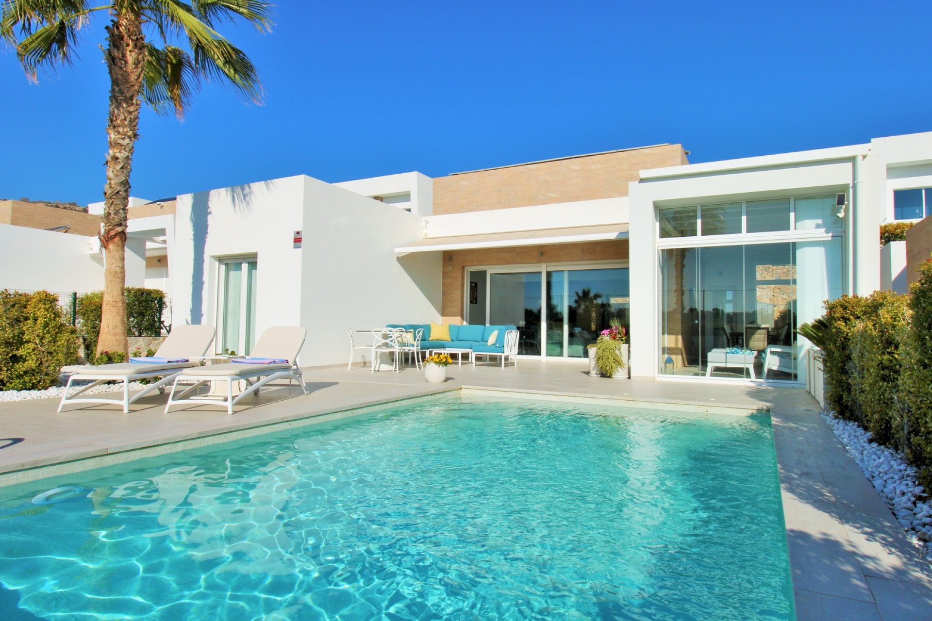 Resale - Villa -
Algorfa - La finca Golf