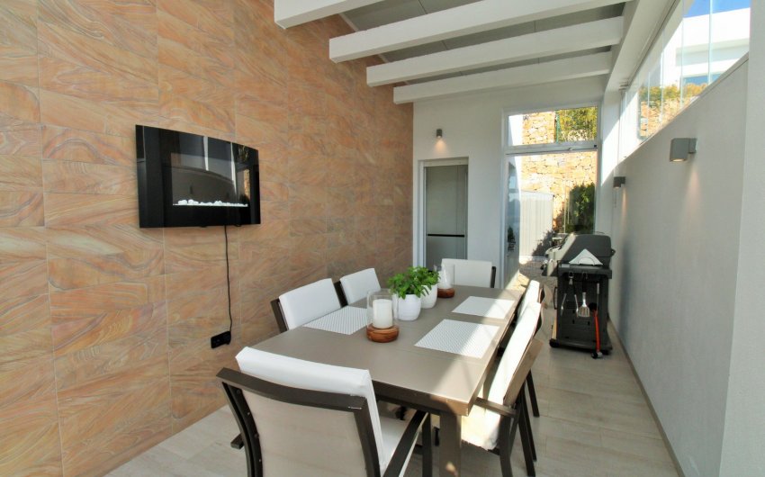 Resale - Villa -
Algorfa - La finca Golf