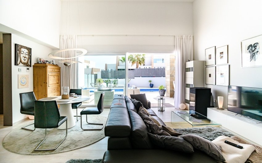 Resale - Villa -
Algorfa - La finca Golf